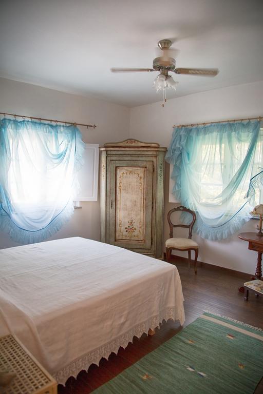 Don Carlo Agriturismo Di Charme Bio Villa Le Pioppe Eksteriør billede
